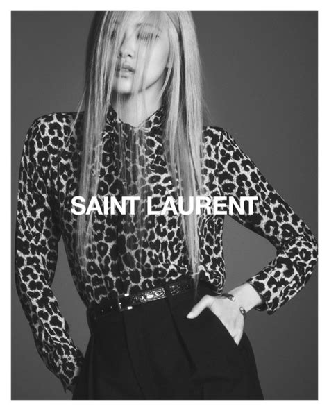 YSL ต้อนรับ โรเซ่  .